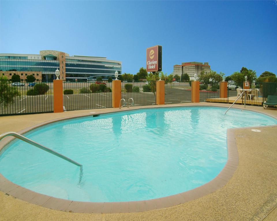 Pan American Inn And Suites Albuquerque Exterior foto